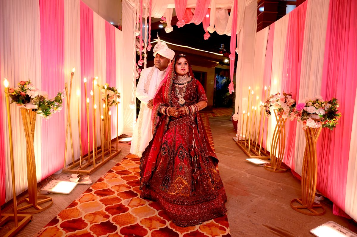 Priya & Arjun
