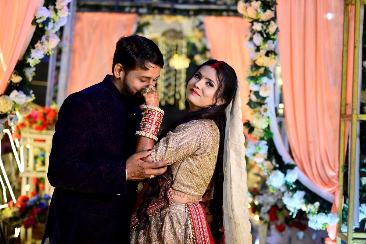 Nisha & Dev